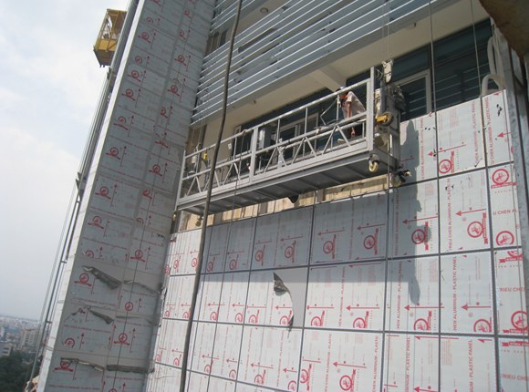 Thi công lắp đặt nhôm ốp mặt tiền