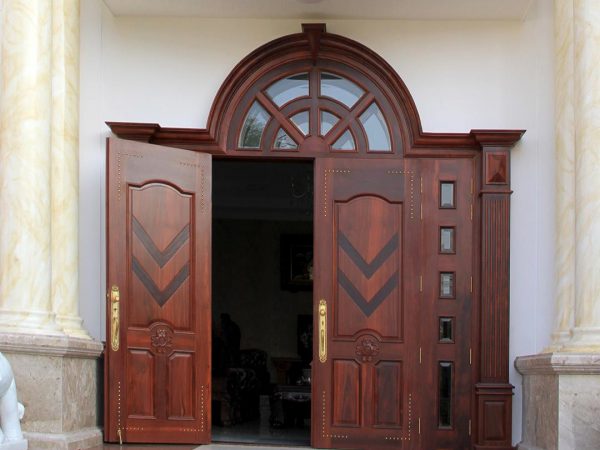 CỬA GỖ